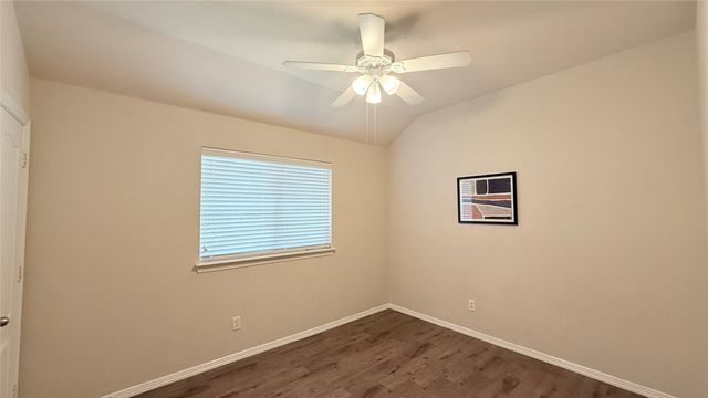 702 Bayshore Drive, Mansfield, TX 76063