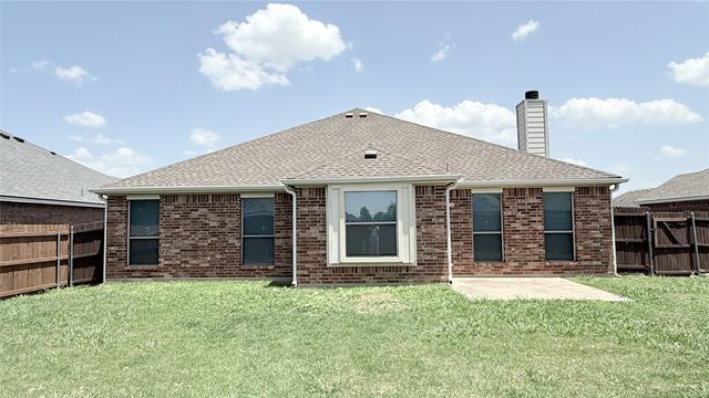 702 Bayshore Drive, Mansfield, TX 76063