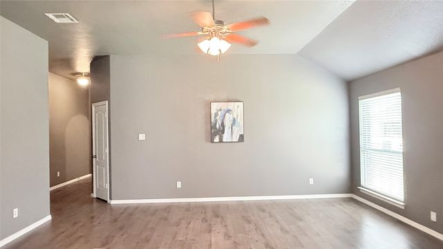 702 Bayshore Drive, Mansfield, TX 76063