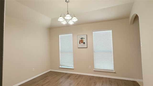 702 Bayshore Drive, Mansfield, TX 76063