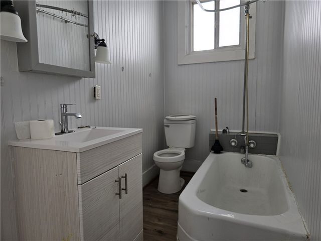 575 Isabella Avenue, Charleroi Boro, PA 15022