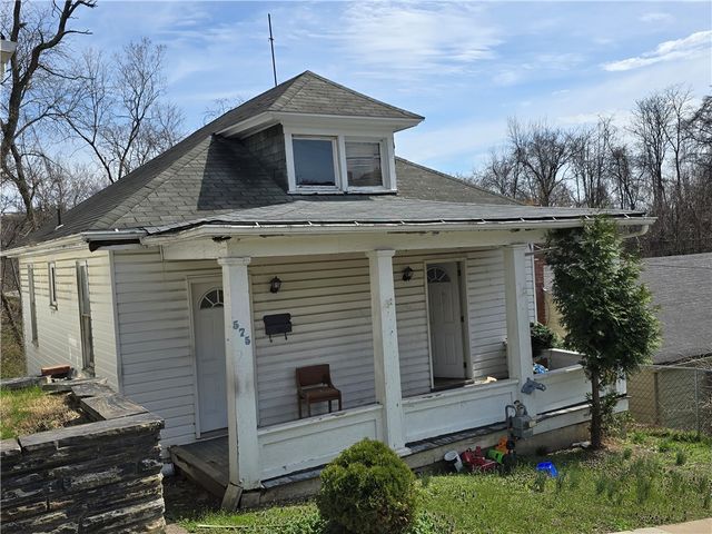 575 Isabella Avenue, Charleroi Boro, PA 15022