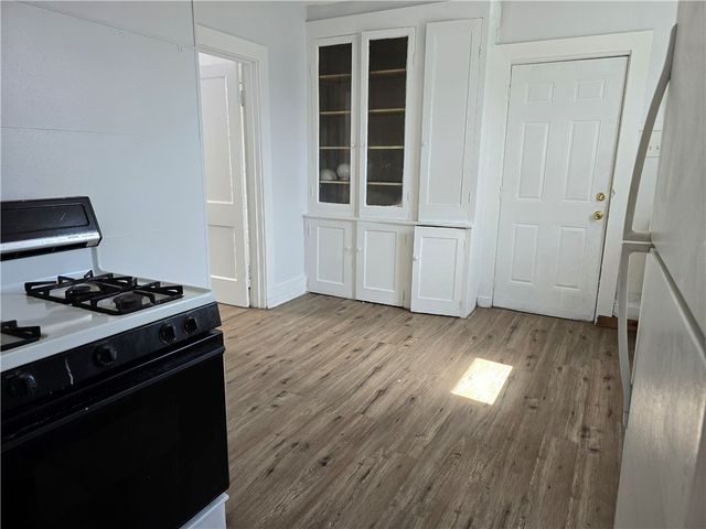 575 Isabella Avenue, Charleroi Boro, PA 15022