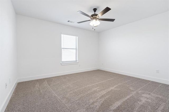 6904 SW Orange Avenue, Bentonville, AR 72713