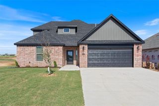 6904 SW Orange Avenue, Bentonville, AR 72713