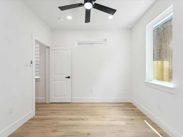 3510 Saltus Street, Houston, TX 77003