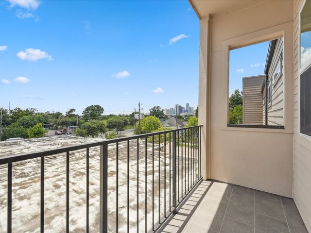 3510 Saltus Street, Houston, TX 77003