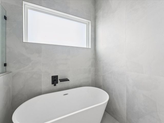 3510 Saltus Street, Houston, TX 77003