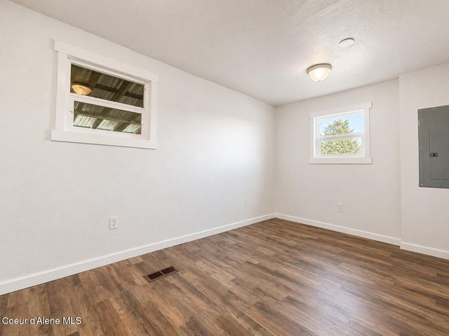 28128 N Highway 41, TRLR 28, Spirit Lake, ID 83869
