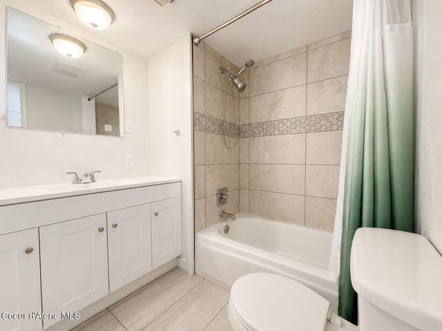 28128 N Highway 41, TRLR 28, Spirit Lake, ID 83869