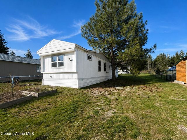 28128 N Highway 41, TRLR 28, Spirit Lake, ID 83869
