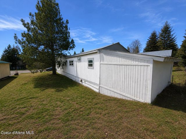 28128 N Highway 41, TRLR 28, Spirit Lake, ID 83869