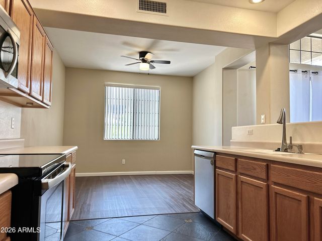 3422 E University Drive Unit 26, Mesa, AZ 85213