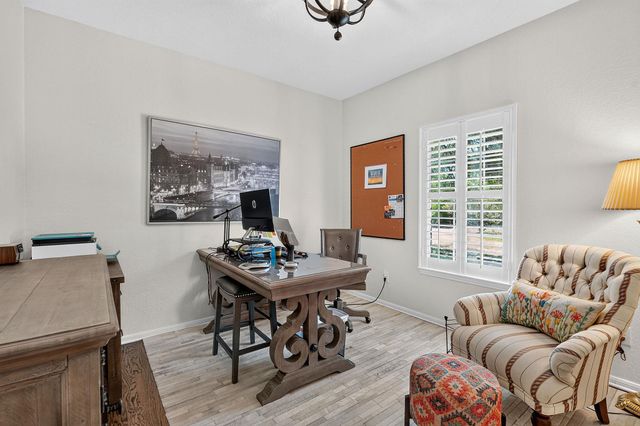 262 E Ridgewood RD, Georgetown, TX 78633