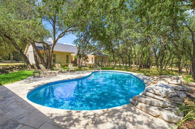 262 E Ridgewood RD, Georgetown, TX 78633