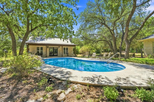 262 E Ridgewood RD, Georgetown, TX 78633