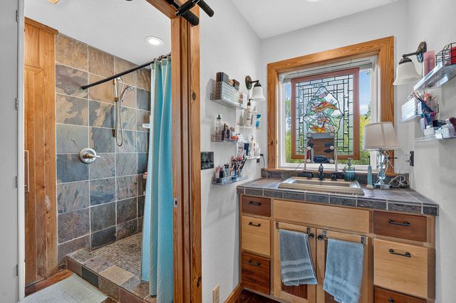 262 E Ridgewood RD, Georgetown, TX 78633