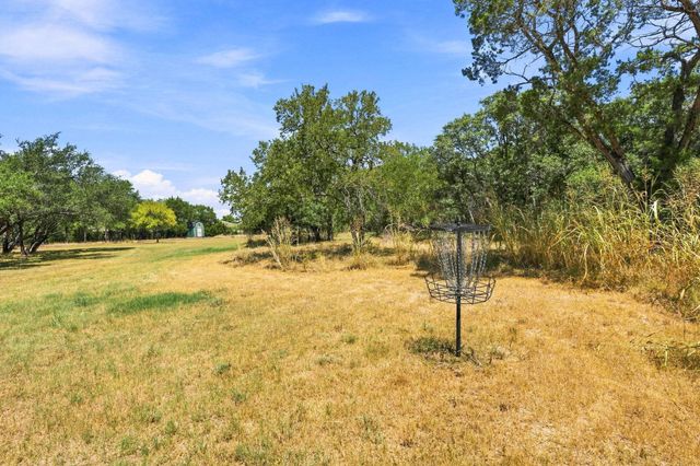 262 E Ridgewood RD, Georgetown, TX 78633