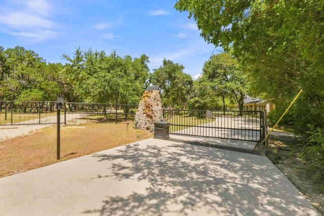 262 E Ridgewood RD, Georgetown, TX 78633