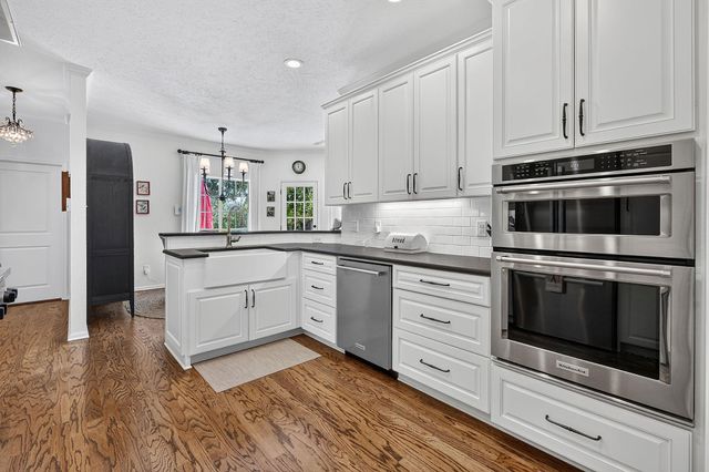 262 E Ridgewood RD, Georgetown, TX 78633