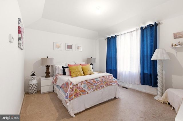 346 HAWTHORNE LN, Barnegat, NJ 08005