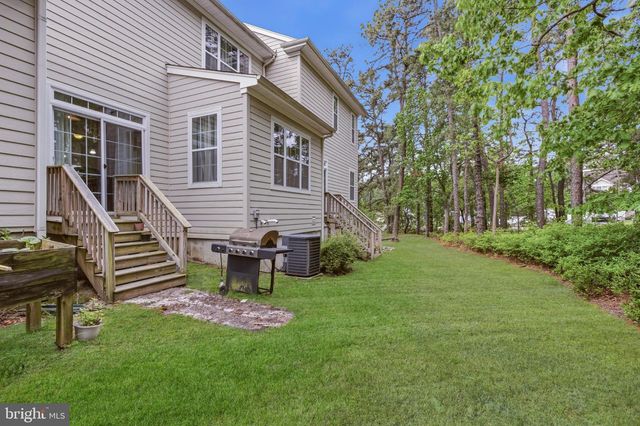 346 HAWTHORNE LN, Barnegat, NJ 08005