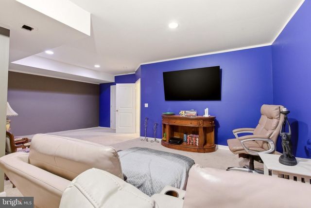 346 HAWTHORNE LN, Barnegat, NJ 08005