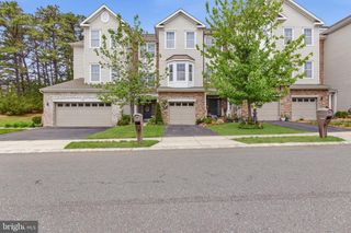 346 HAWTHORNE LN, Barnegat, NJ 08005