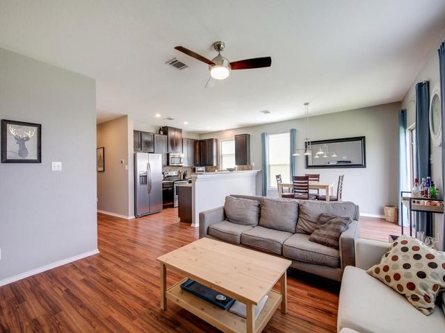 1013 Oatmeal DR, Pflugerville, TX 78660