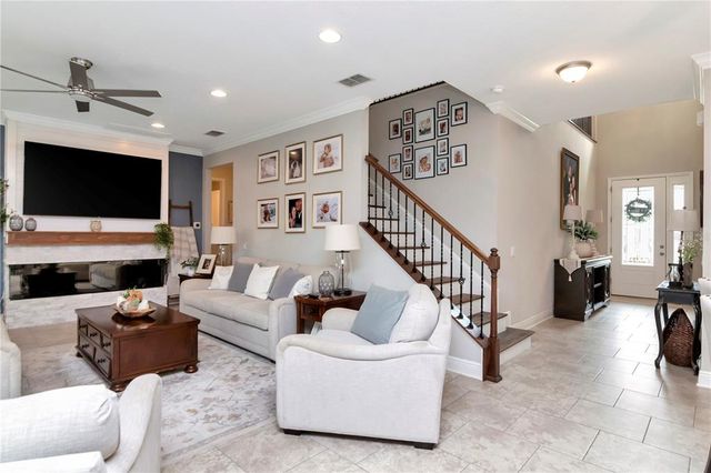 11425 LELAND GROVES DRIVE, Riverview, FL 33579