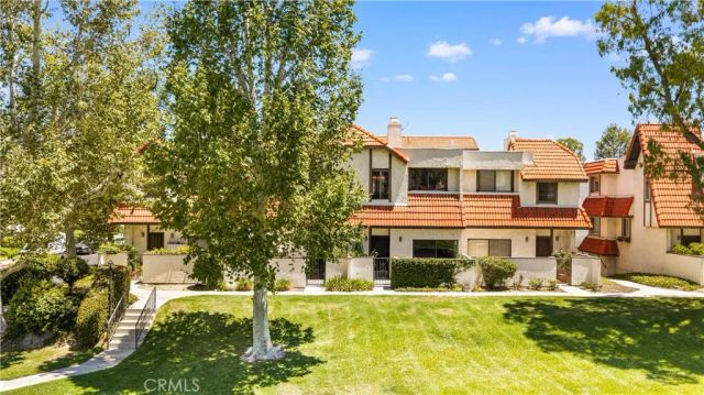 27640 Nugget Drive 3, Canyon Country, CA 91387