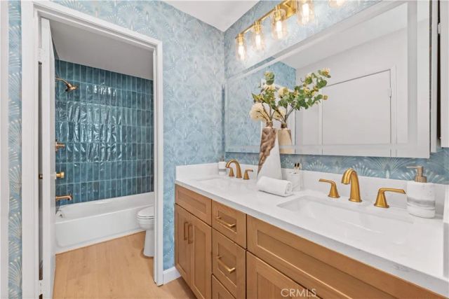27640 Nugget Drive 3, Canyon Country, CA 91387