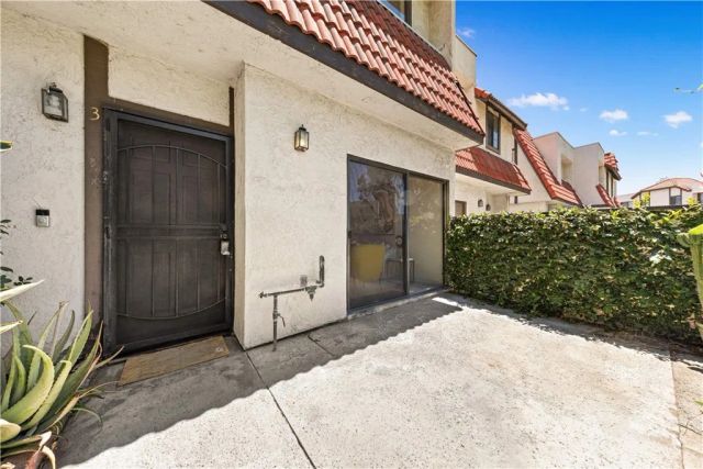 27640 Nugget Drive 3, Canyon Country, CA 91387