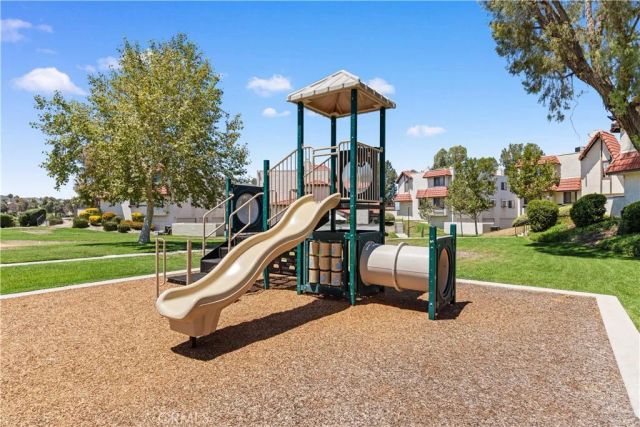 27640 Nugget Drive 3, Canyon Country, CA 91387
