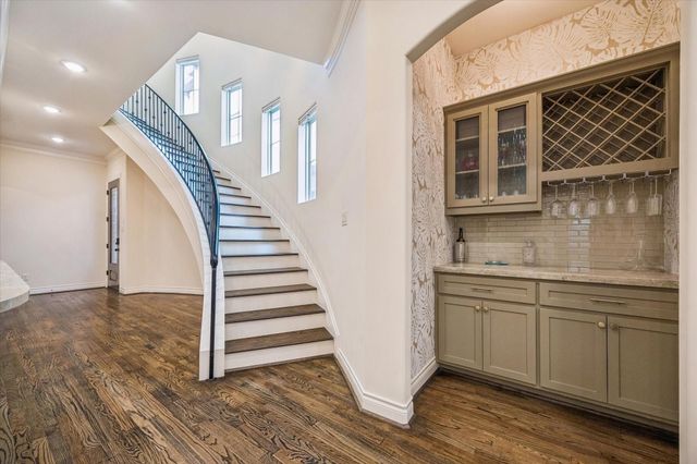 5305 Gibson Street, Houston, TX 77007