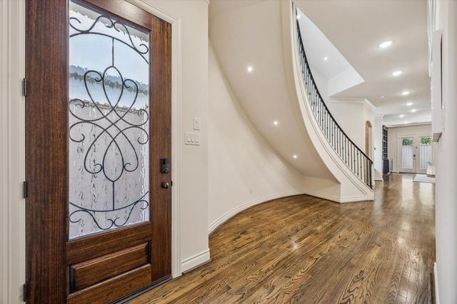 5305 Gibson Street, Houston, TX 77007