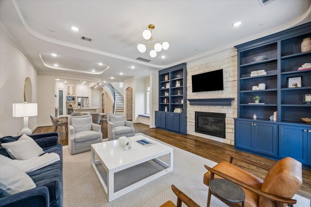 5305 Gibson Street, Houston, TX 77007