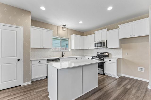 2625 Brand Iron DR, San Marcos, TX 78666