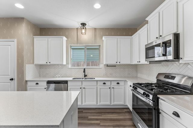 2625 Brand Iron DR, San Marcos, TX 78666