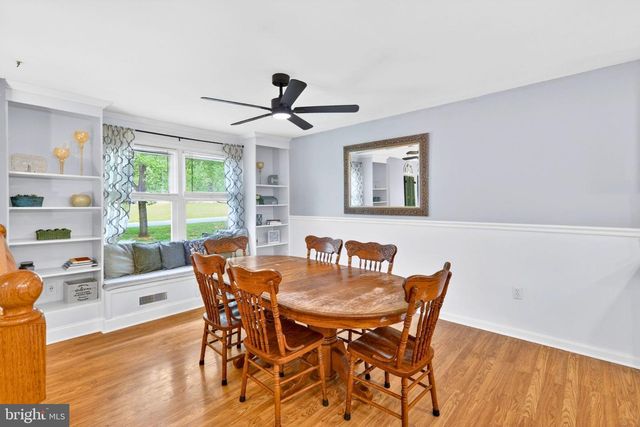 39510 POCAHONTAS DR, Mechanicsville, MD 20659