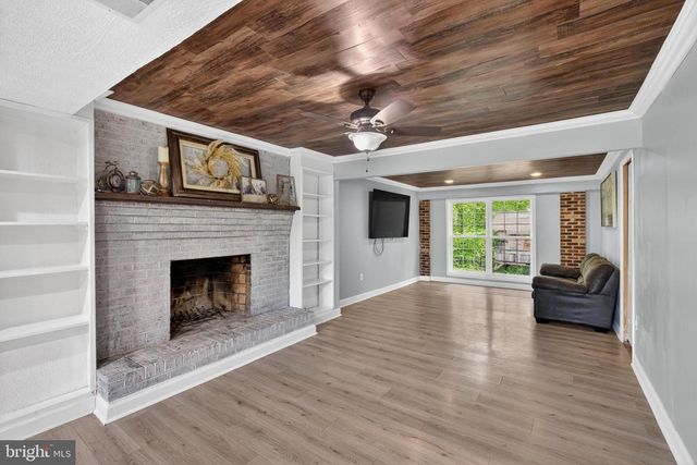39510 POCAHONTAS DR, Mechanicsville, MD 20659