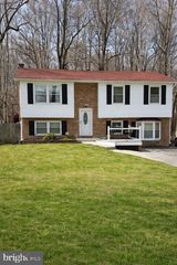 39510 POCAHONTAS DR, Mechanicsville, MD 20659