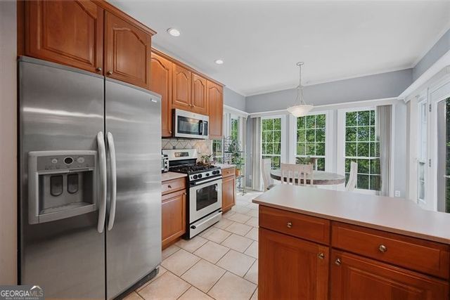 9146 Hidden Valley, Douglasville, GA 30135