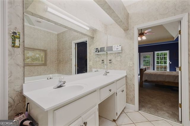 9146 Hidden Valley, Douglasville, GA 30135