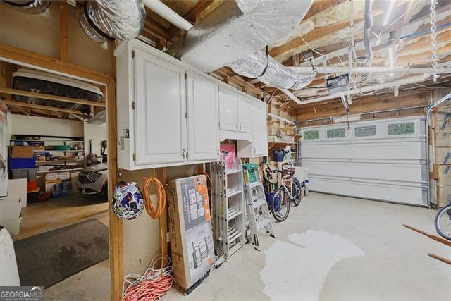9146 Hidden Valley, Douglasville, GA 30135