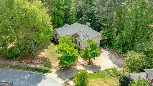 9146 Hidden Valley, Douglasville, GA 30135