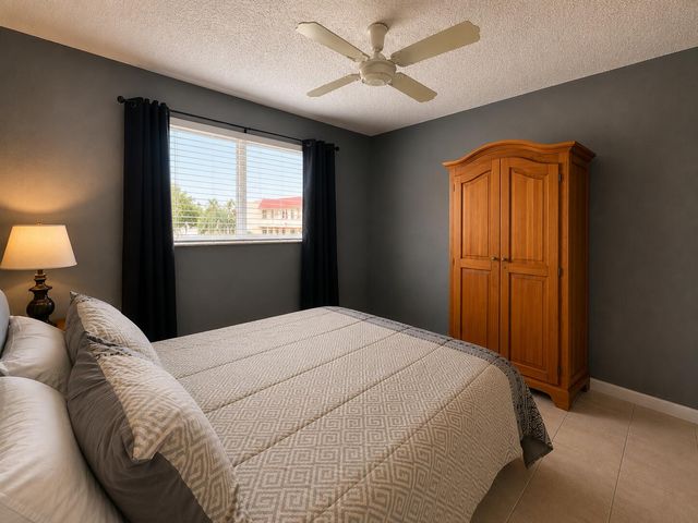 2651 SUNRISE LAKES Drive E 310, Sunrise, FL 33322