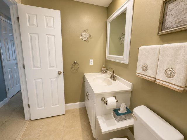 2651 SUNRISE LAKES Drive E 310, Sunrise, FL 33322