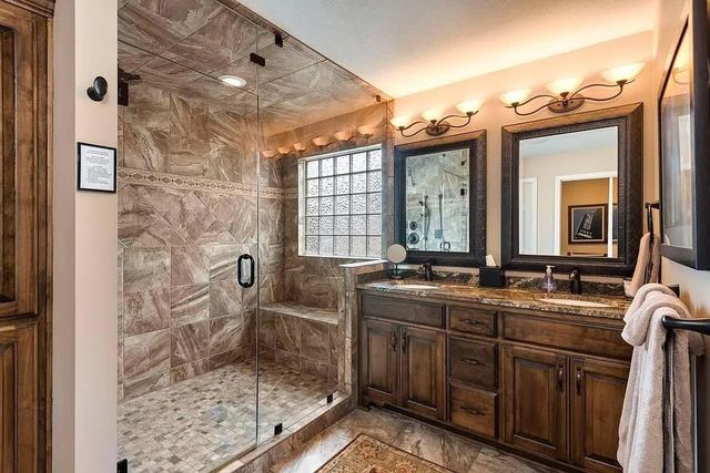 7230 NW 85th Terrace, Kansas City, MO 64153