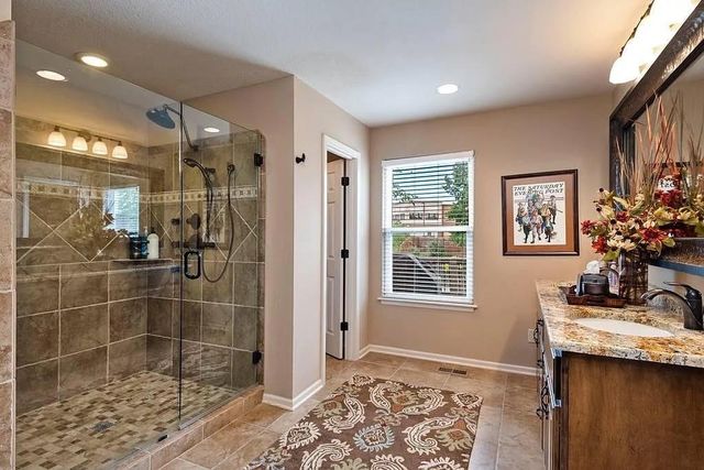 7230 NW 85th Terrace, Kansas City, MO 64153